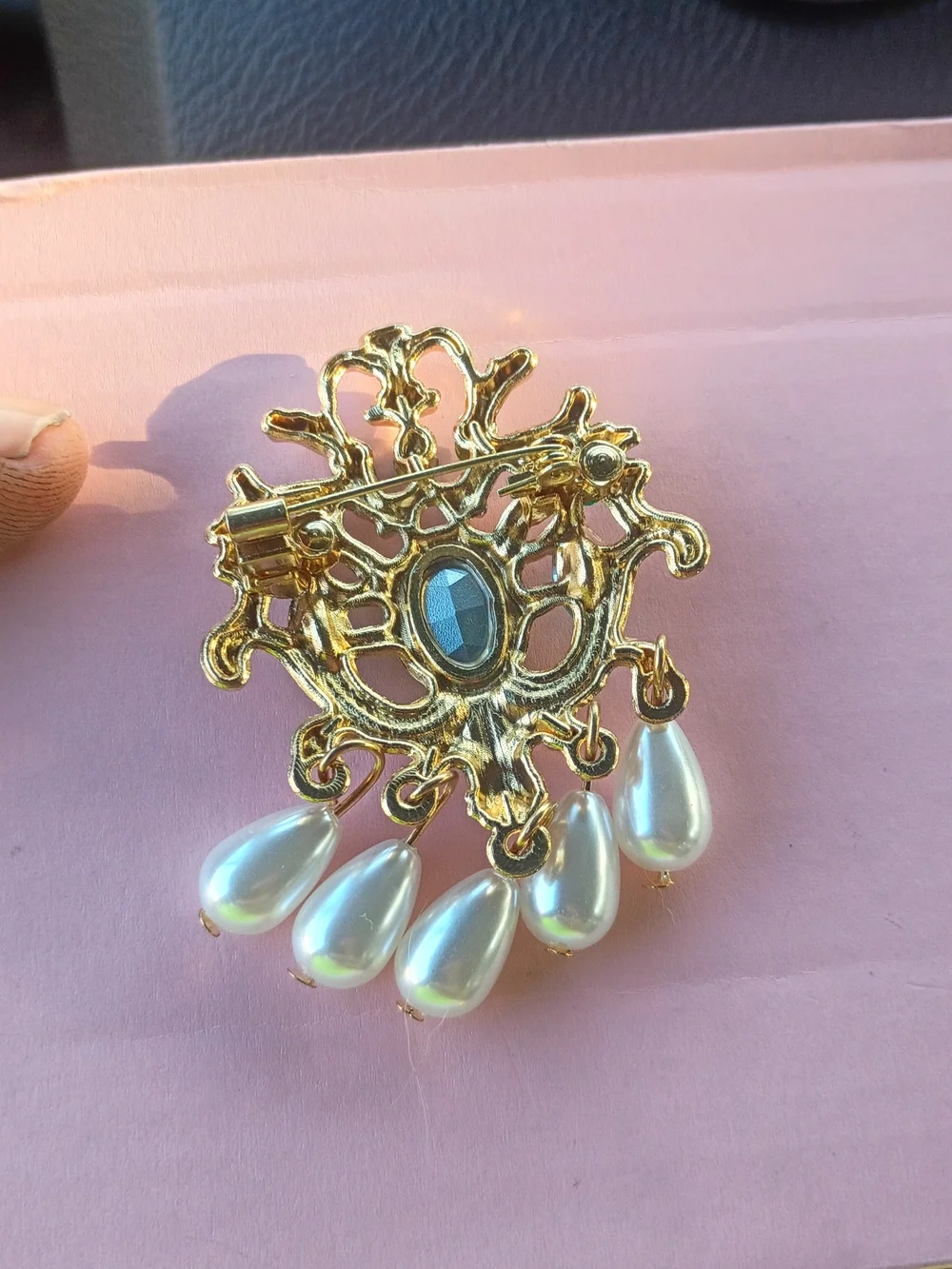 Gold-Tone Emerald Green Crystal & Pearl Drop Brooch